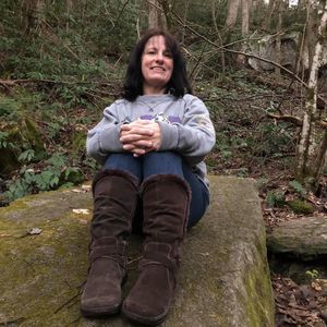 Meet your Posher, Tonya